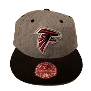 Men’s Atlanta Falcons Mitchell & Ness Fitted Hat